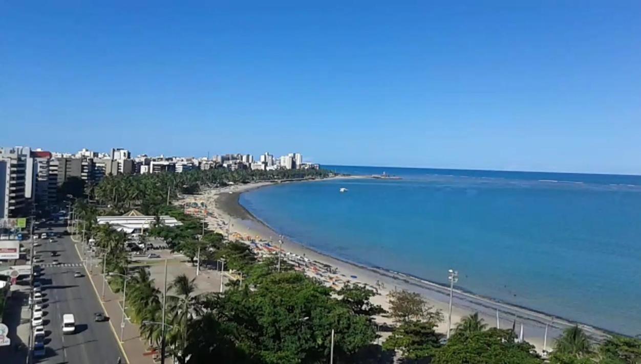 Aparthotel Na Beira Mar De Pajucara: Oceanview With Balcony Maceió